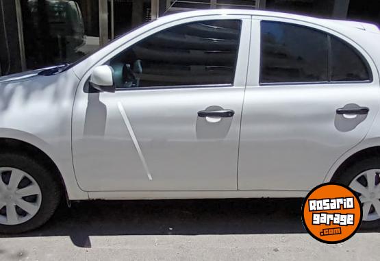 Autos - Nissan Marcha Visia 2013 Nafta 120000Km - En Venta