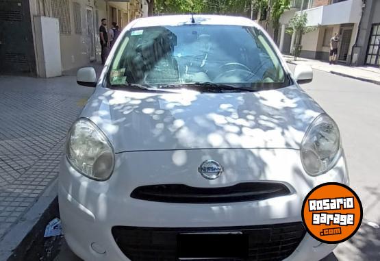 Autos - Nissan Marcha Visia 2013 Nafta 120000Km - En Venta