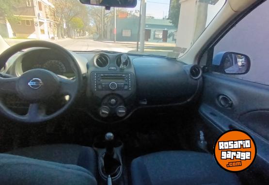Autos - Nissan Marcha Visia 2013 Nafta 120000Km - En Venta