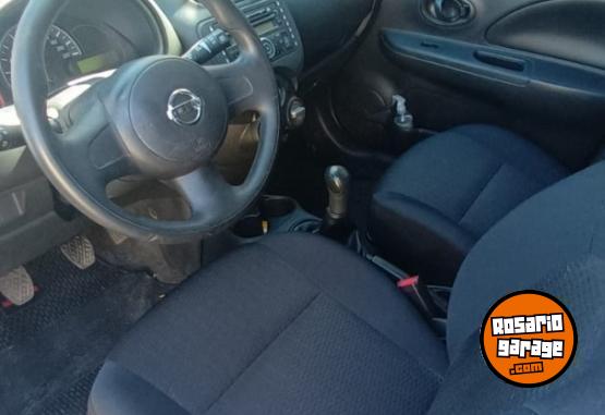 Autos - Nissan Marcha Visia 2013 Nafta 120000Km - En Venta