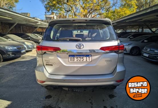 Camionetas - Toyota SW4 2017 Diesel 165000Km - En Venta