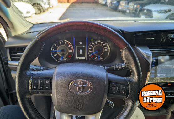 Camionetas - Toyota SW4 2017 Diesel 165000Km - En Venta