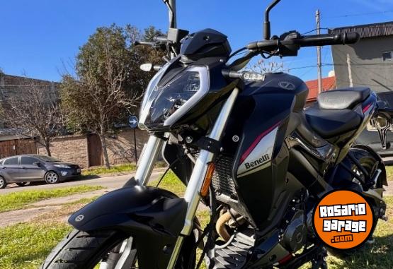 Motos - Benelli 180 2022 Nafta 6200Km - En Venta