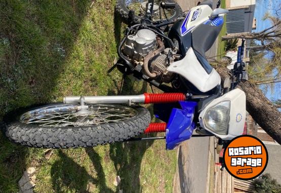 Motos - Motomel SKUA V6 150 2017 Nafta 222587Km - En Venta