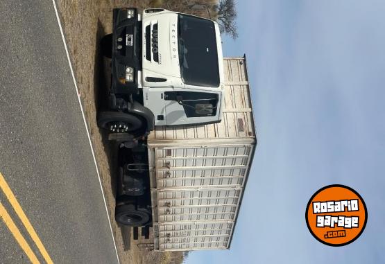 Camiones y Gr�as - IVECO 170e22 - En Venta
