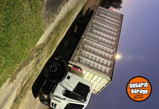 Camiones y Gr�as - IVECO 170e22 - En Venta