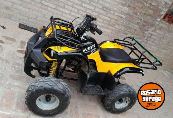 Cuatris y UTVs - Otra marca Scout tenn farmer 2007 111111Km - En Venta