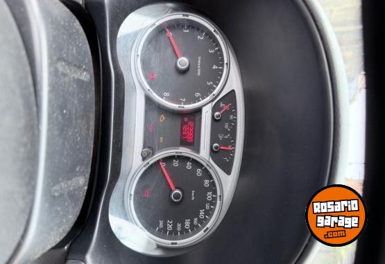 Autos - Volkswagen Gol Trend 2011 Nafta 124000Km - En Venta