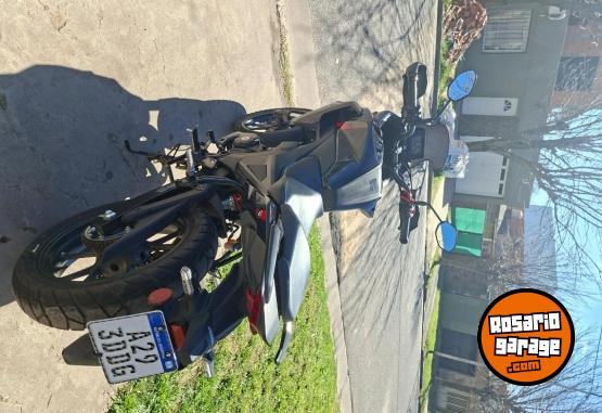 Motos - Honda Nx 190 2026 Nafta 2850Km - En Venta