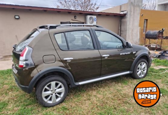 Autos - Renault Sandero Stepway 2012 GNC 138000Km - En Venta