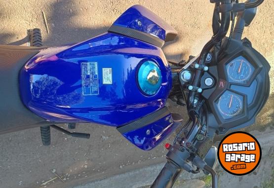 Motos - Honda Twister CB 125 2023 Nafta 40Km - En Venta