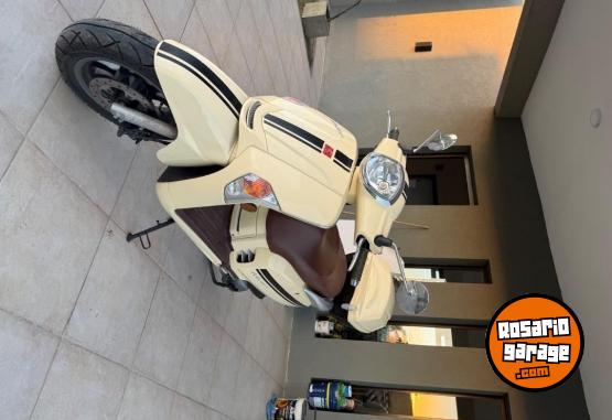 Motos - Kymco Like 125 2025 Nafta 3368Km - En Venta