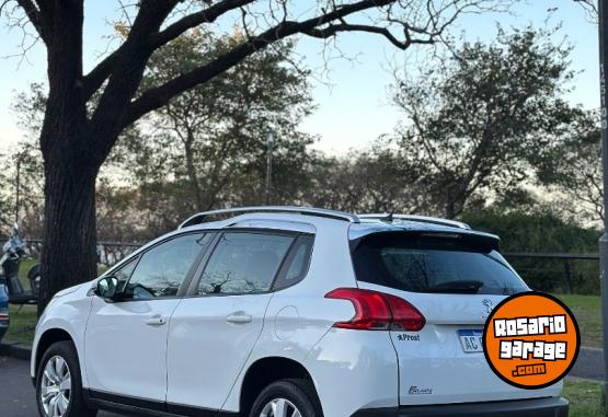 Autos - Peugeot 2008 2017 Nafta 117000Km - En Venta