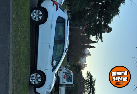 Autos - Peugeot 2008 2017 Nafta 117000Km - En Venta