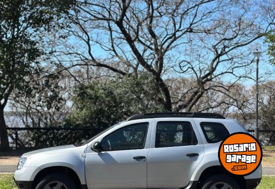 Autos - Renault Duster 2015 Nafta 102000Km - En Venta