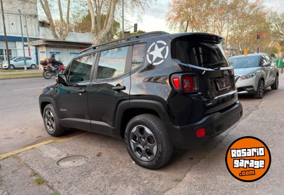 Camionetas - Jeep Renegade 2017 Nafta 77000Km - En Venta