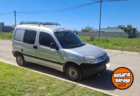 Utilitarios - Peugeot Partner 2013 Diesel 107000Km - En Venta