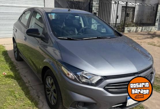 Autos - Chevrolet Onix Joy Black 2023 Nafta 26000Km - En Venta
