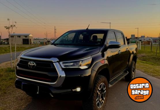 Camionetas - Toyota Hilux 2021 Diesel 70000Km - En Venta