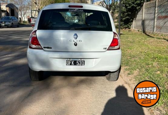 Autos - Renault Clio Confort plus 2014 Nafta 145000Km - En Venta