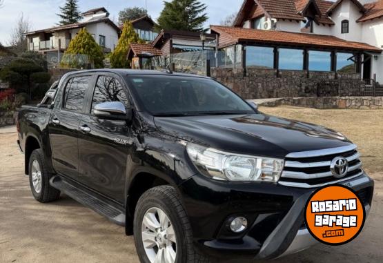 Camionetas - Toyota Hilux 2017 Diesel 110000Km - En Venta