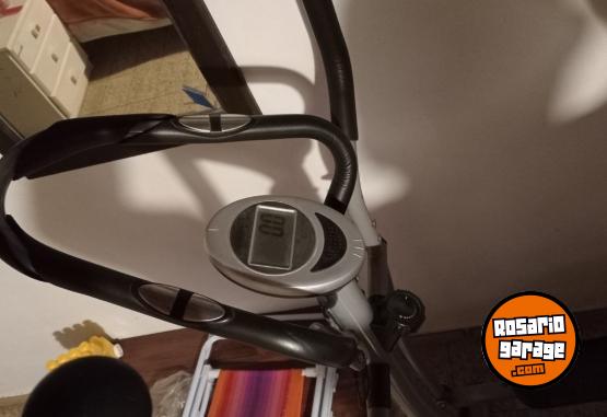 Deportes - Escalador casi nuevo SEMIKON - En Venta