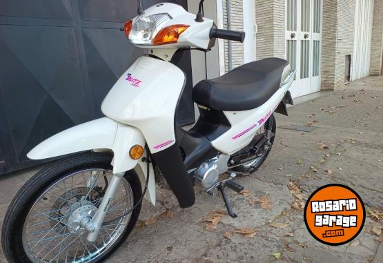 Motos - Motomel Blitz 110 2025 Nafta 3300Km - En Venta