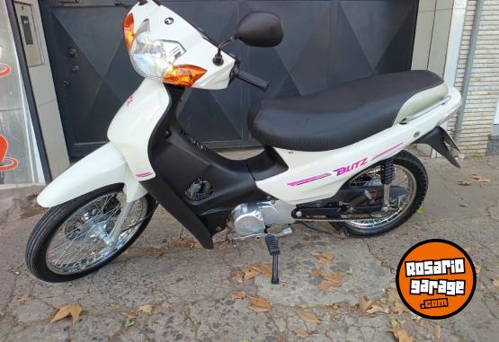 Motos - Motomel Blitz 110 2025 Nafta 3300Km - En Venta