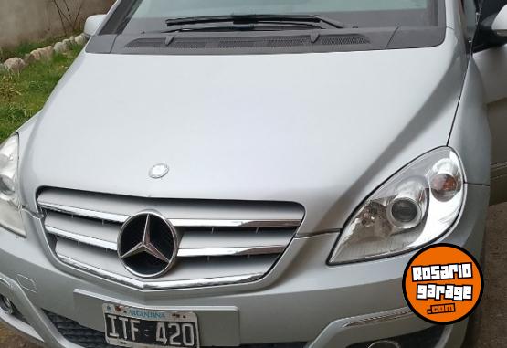 Autos - Mercedes Benz Clase B 200 2010 Nafta 143000Km - En Venta