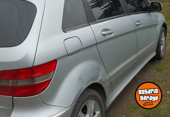 Autos - Mercedes Benz Clase B 200 2010 Nafta 143000Km - En Venta