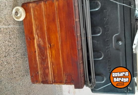 Otros - Caja bracco para camioneta y la otra de madera con ruedas - En Venta