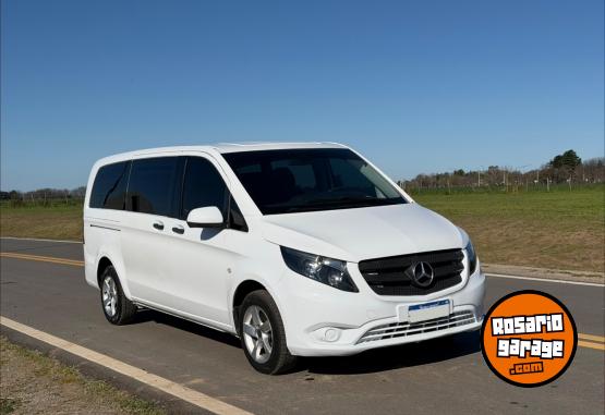 Utilitarios - Mercedes Benz Vito 111 CDI 2017 Diesel 264000Km - En Venta