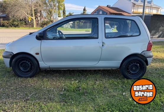 Autos - Renault TWINGO 1.0 2001 Nafta 175000Km - En Venta