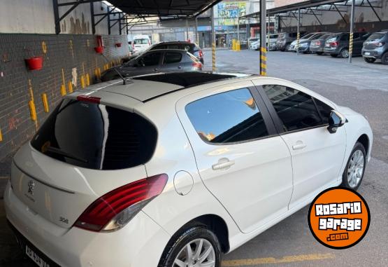 Autos - Peugeot 308 Feline HDI 2017 Diesel 176000Km - En Venta