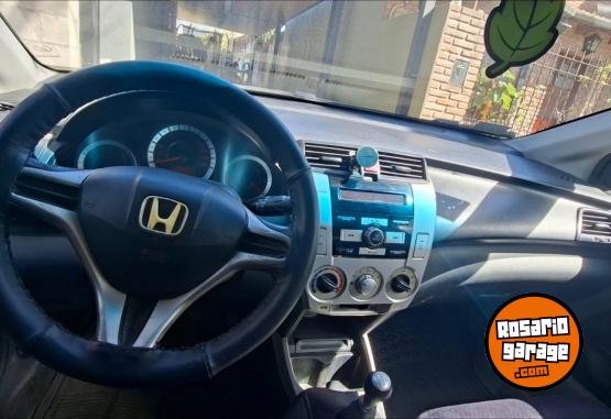 Autos - Honda City 1.5 2010 Nafta 210000Km - En Venta