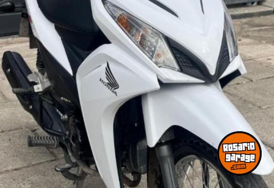 Motos - Honda Wawe 2022 Nafta 8000Km - En Venta