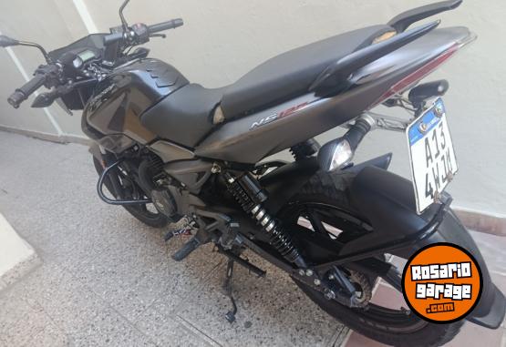 Motos - Bajaj Rouser Ns 125 2021 Nafta 45000Km - En Venta