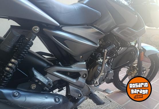 Motos - Bajaj Rouser Ns 125 2021 Nafta 45000Km - En Venta