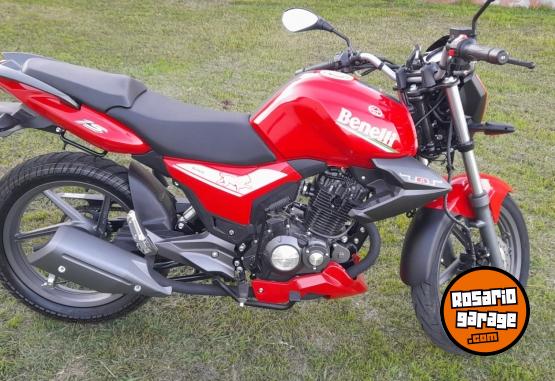 Motos - Benelli Tnt15 2023 Nafta 5400Km - En Venta