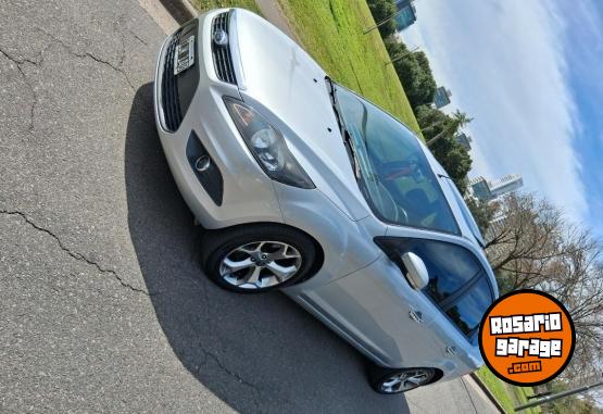 Autos - Ford Focus exe trend plus 2.0 2009 GNC 216000Km - En Venta
