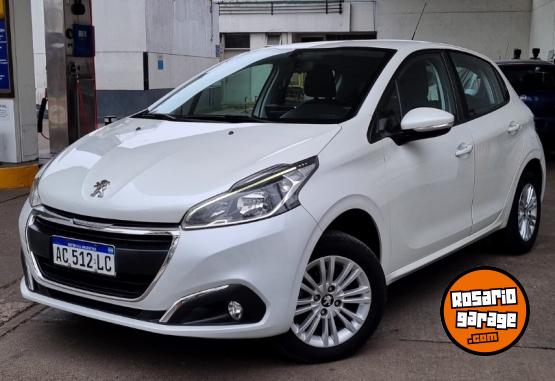 Autos - Peugeot 208 2018 Nafta 81000Km - En Venta