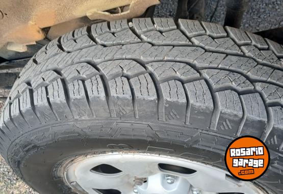 Camionetas - Toyota Hilux 2015 Diesel 190000Km - En Venta