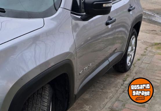 Camionetas - Jeep RENEGADE SPORTS AT6 2023 Nafta 91000Km - En Venta