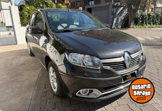 Autos - Renault Logan 2014 Nafta 140000Km - En Venta