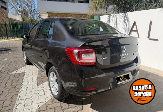 Autos - Renault Logan 2014 Nafta 140000Km - En Venta