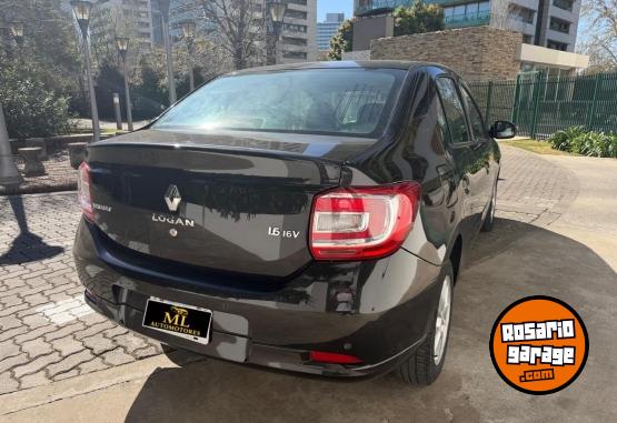 Autos - Renault Logan 2014 Nafta 140000Km - En Venta