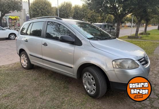 Autos - Volkswagen Suran 2009 GNC 300000Km - En Venta