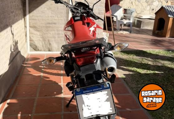 Motos - Honda XR 250 2024 Nafta 6450Km - En Venta