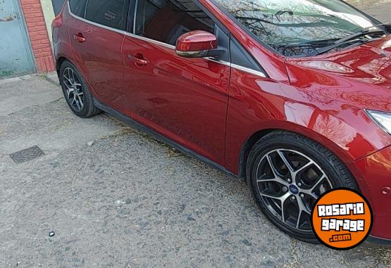Autos - Ford Focus 2018 Nafta 123000Km - En Venta