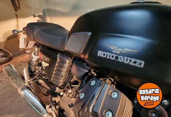 Motos - Guzzi V7 II STONE 2018 Nafta 2000Km - En Venta